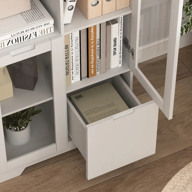 Meuble bas en bois avec 2 portes vitrées et 2 compartiments de rangement
